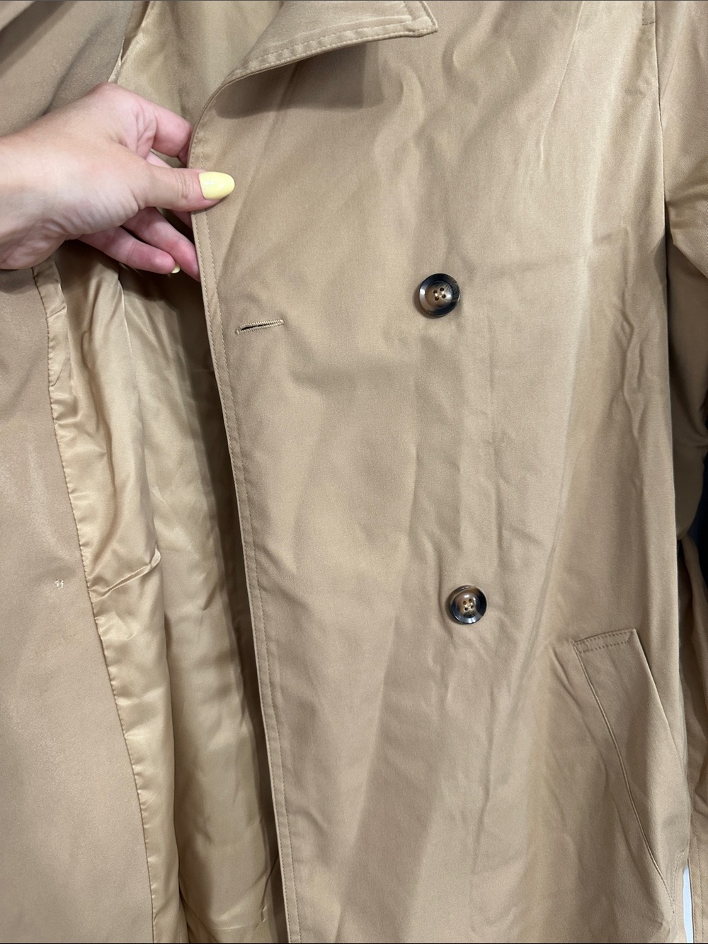 NWOT Cupshe Tan Double-Breasted Trench Coat with Belt - Picture 11 of 12